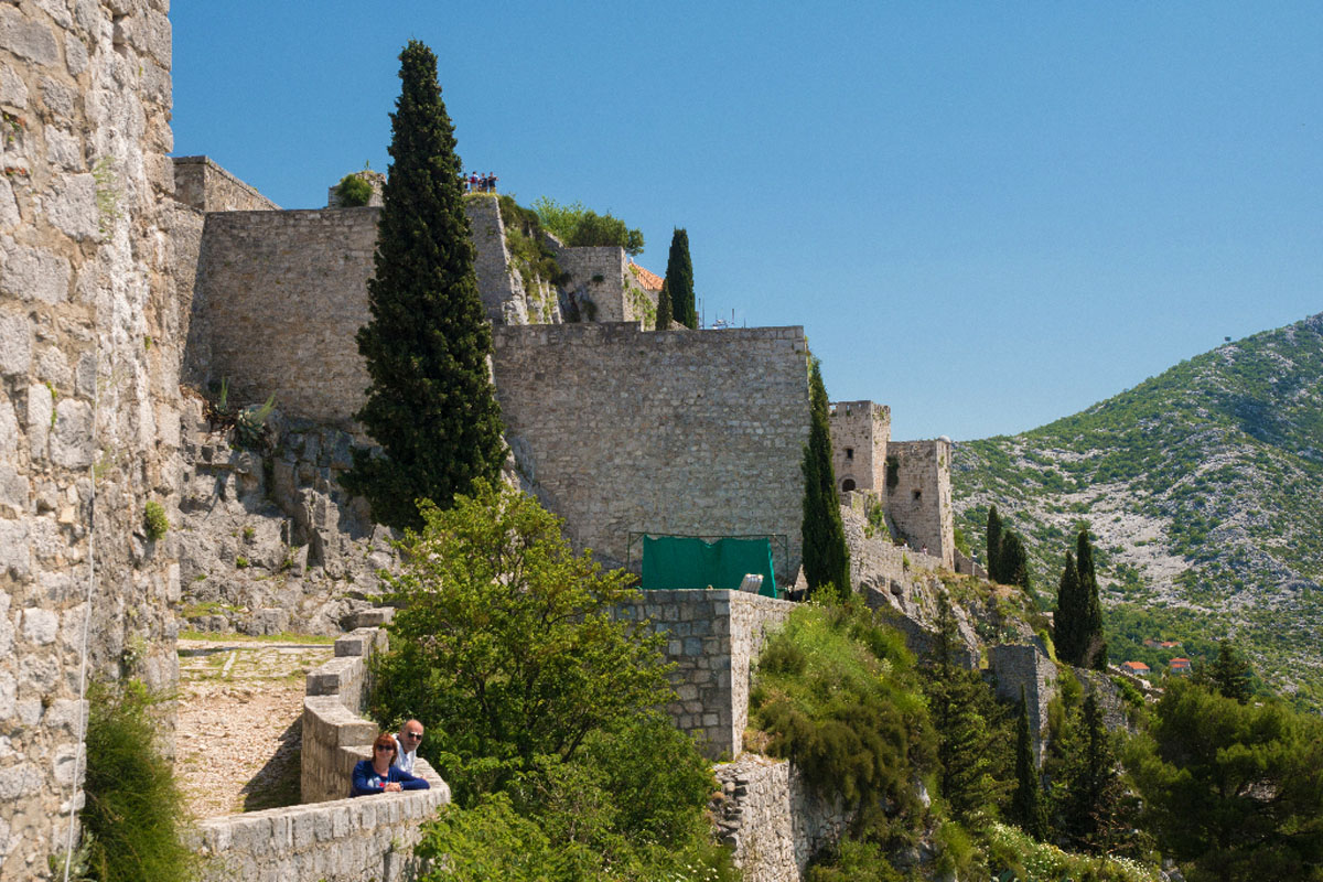 KLIS037 25 05 16