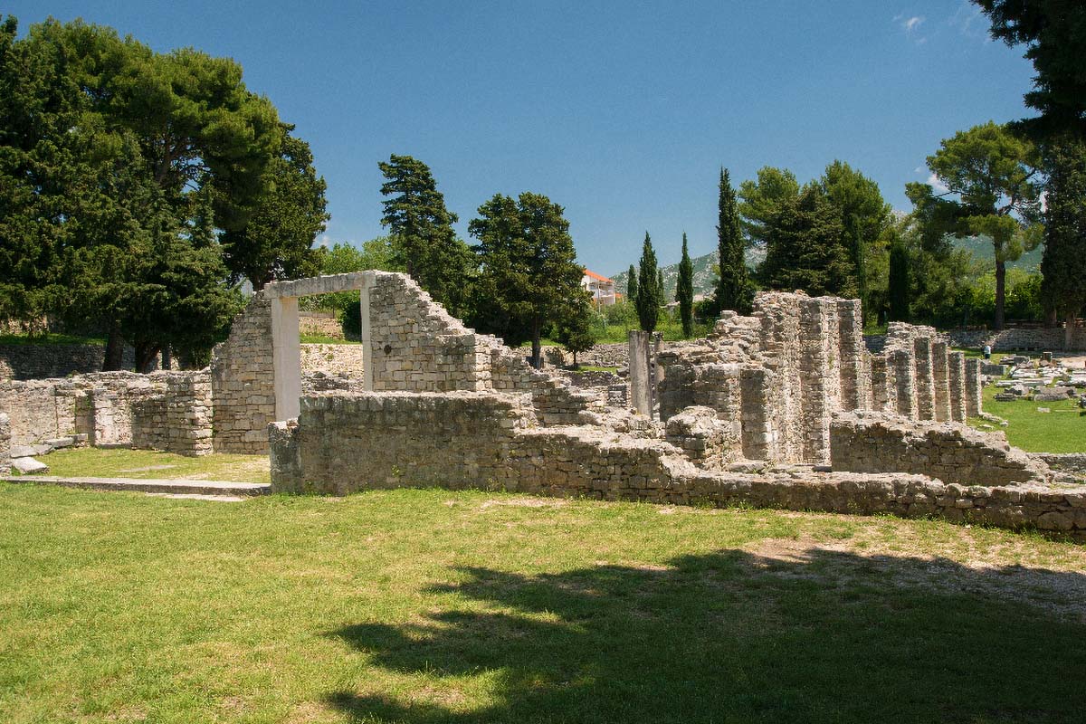SALONA005 25 05 16