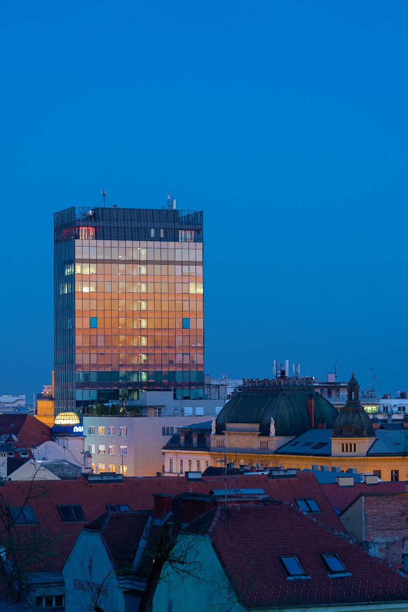 ZAGREB027 24 03 19