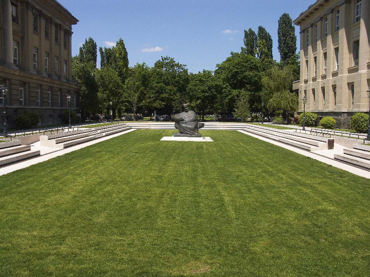 ZAGREB261 25. 05 2005