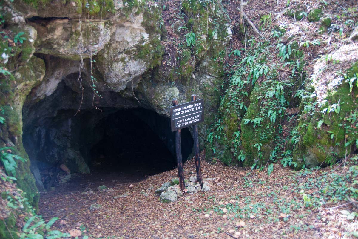 BARACEVE02 SPILJE 06 10 12