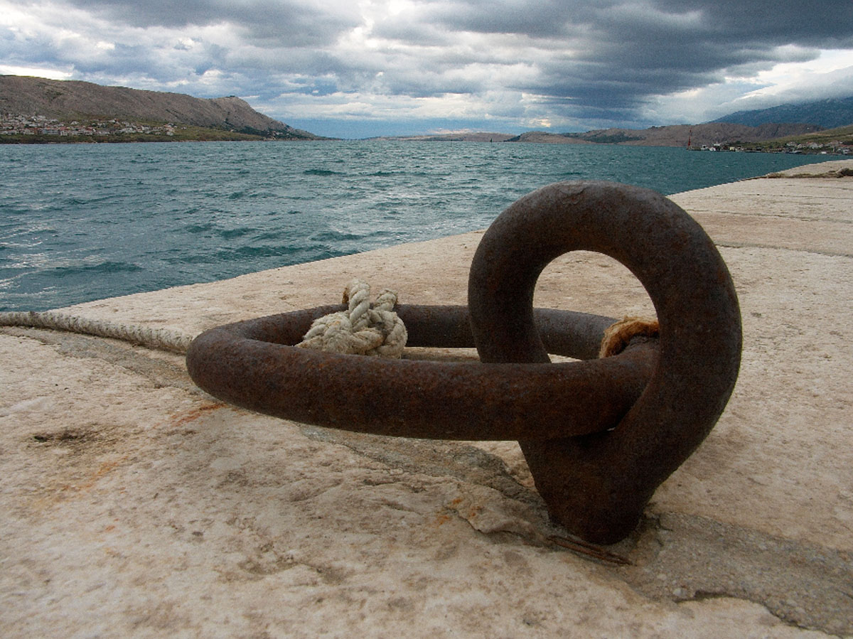 PAG27 03 06 06